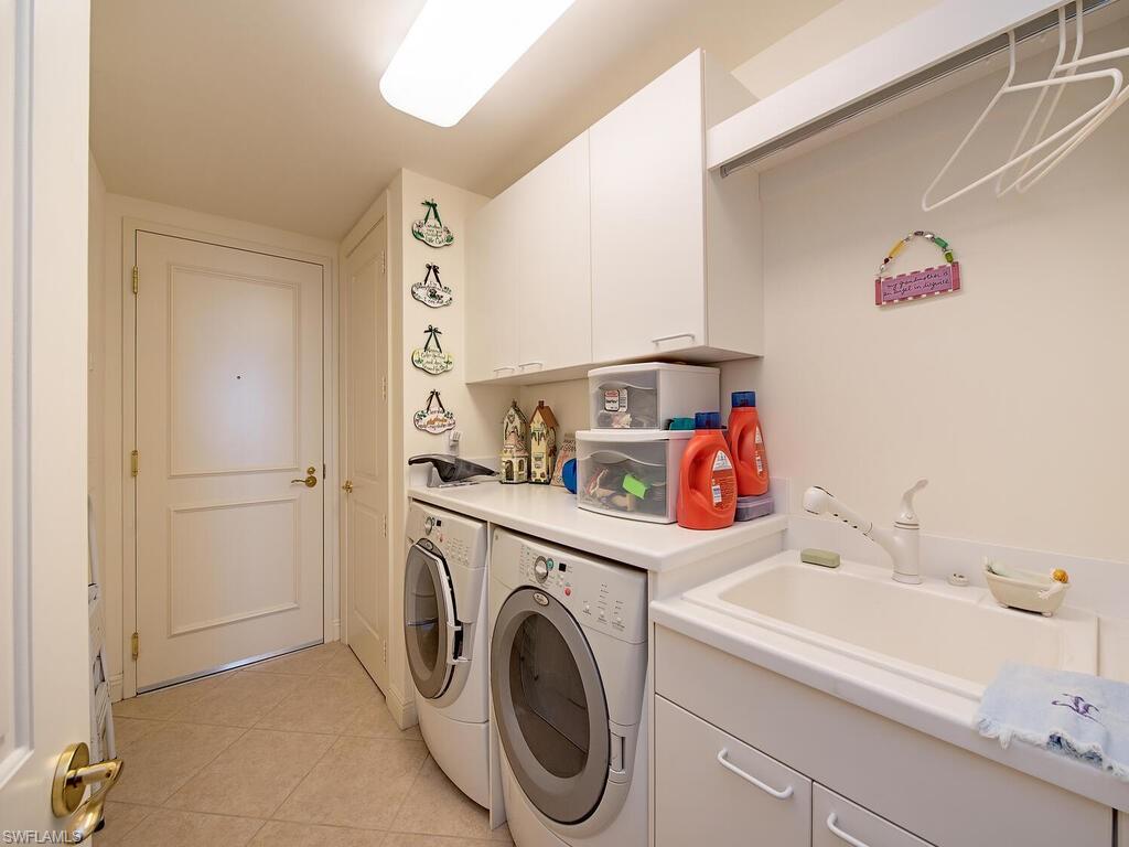 FLORENCIA - Residential