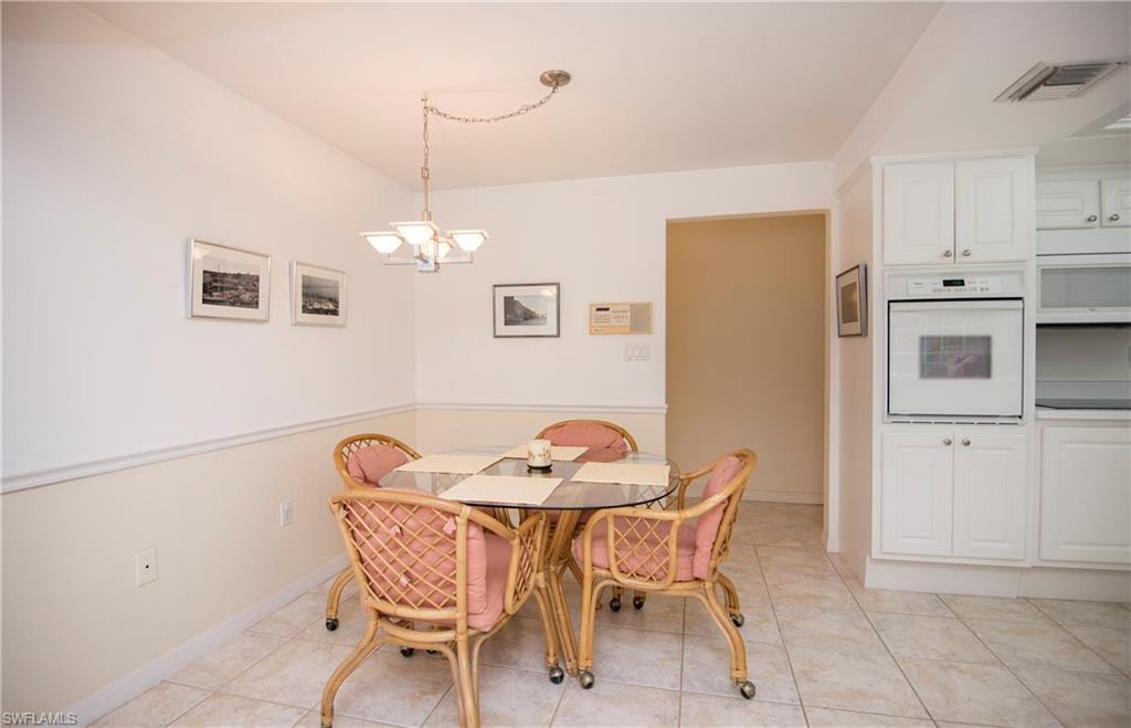 MOORINGS - Residential