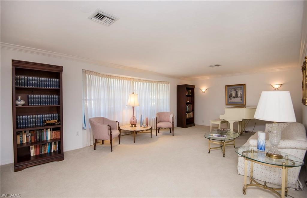 MOORINGS - Residential