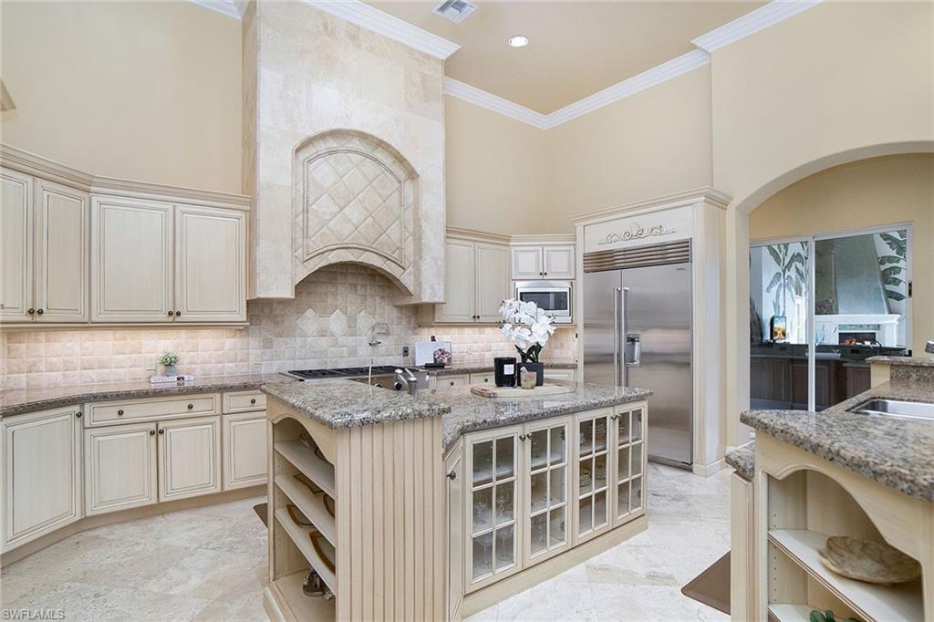 ROOKERY LAKE - Residential