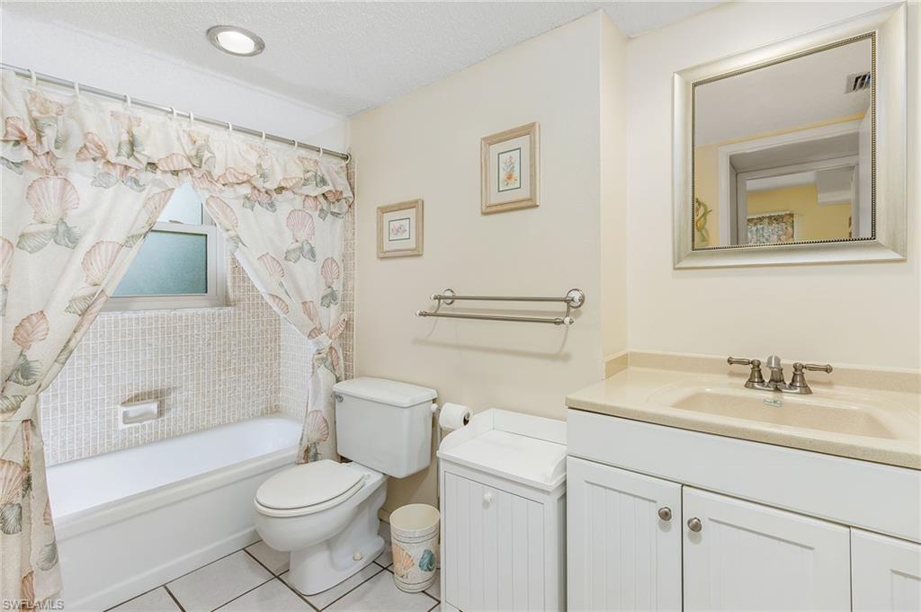 HIDDEN GARDENS - Residential