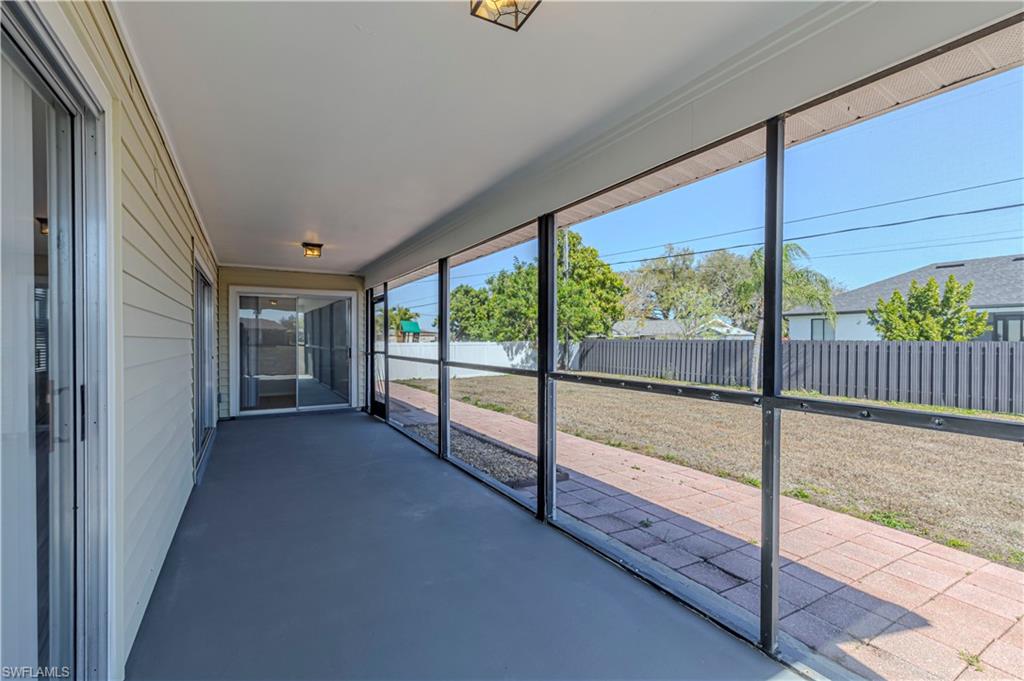 CAPE CORAL - Residential