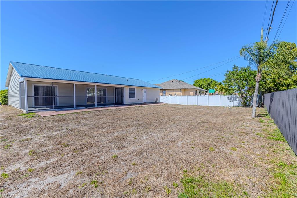 CAPE CORAL - Residential