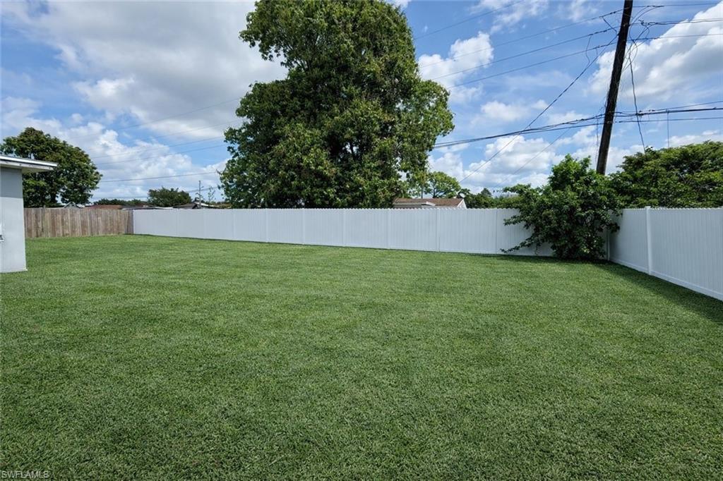 LEHIGH ACRES - Residential