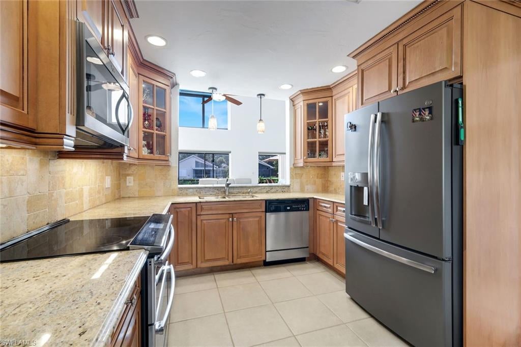 172 Sabal Lake DR