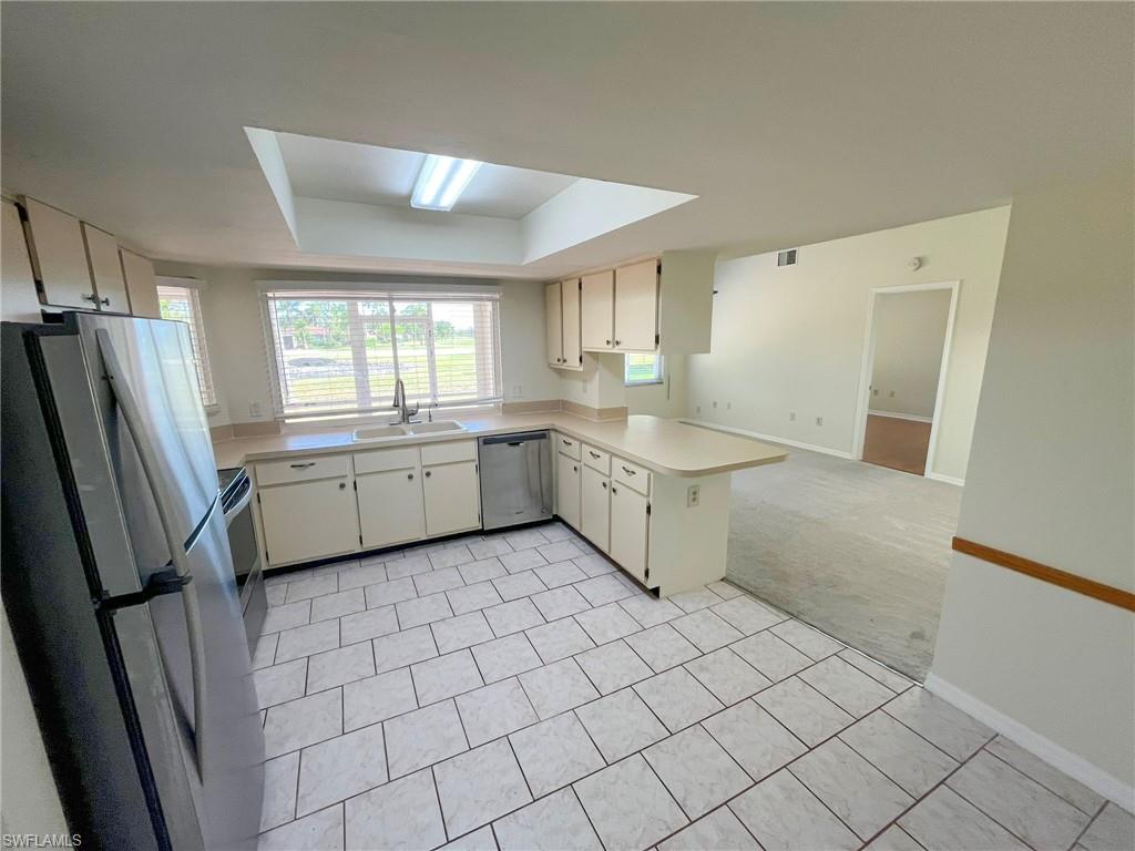 FOREST LAKES - Residential