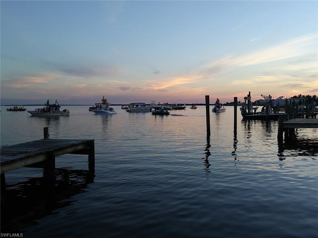 ISLAND HARBORS - Residential