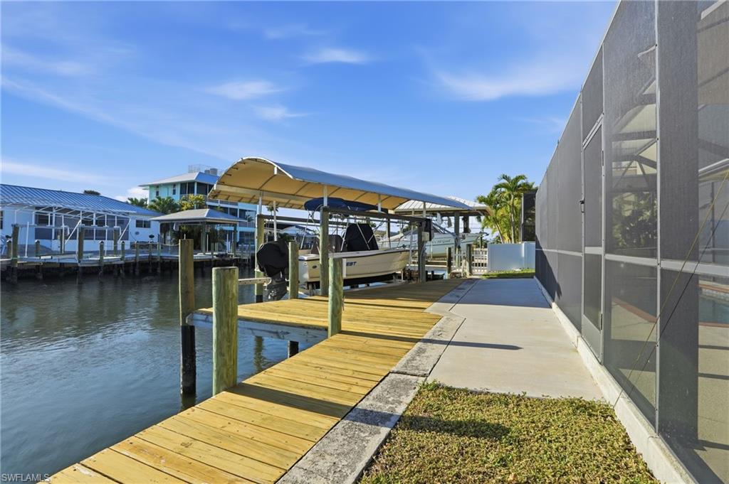 ISLAND HARBORS - Residential