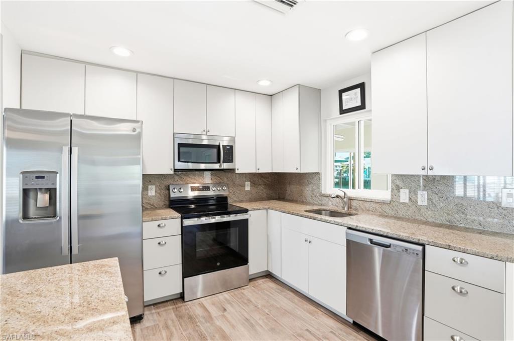 ISLAND HARBORS - Residential