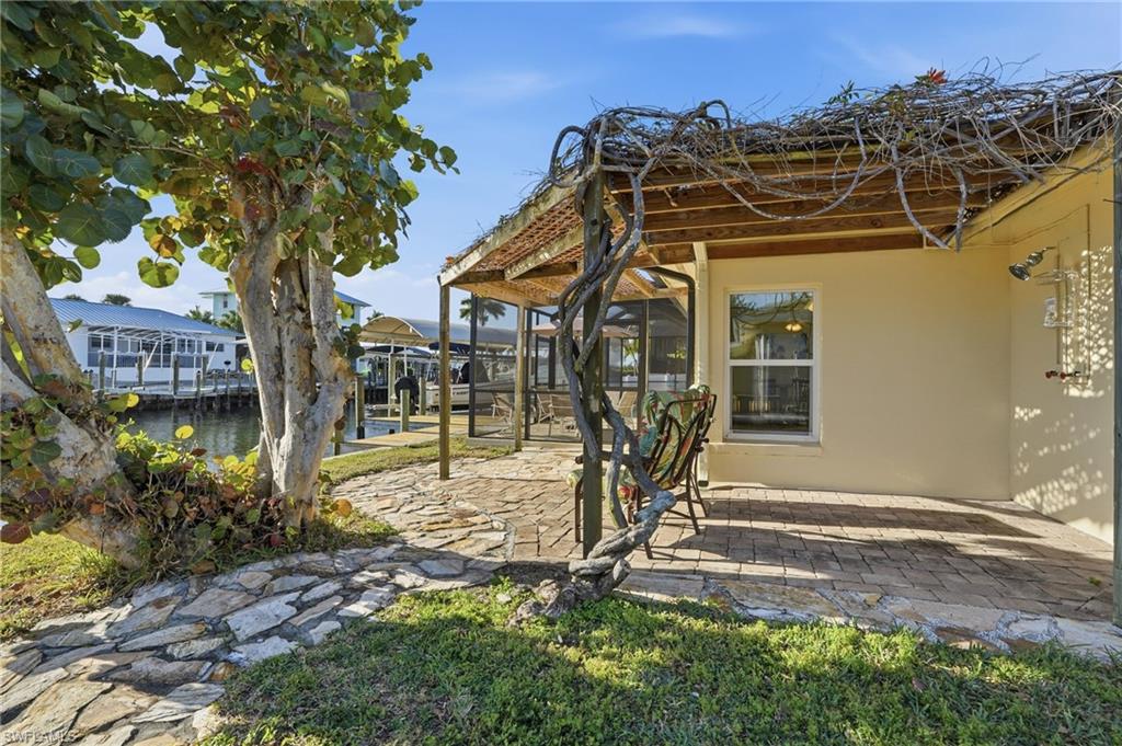 ISLAND HARBORS - Residential