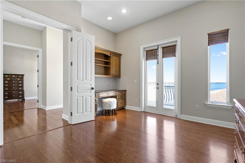 FORT MYERS - Residential