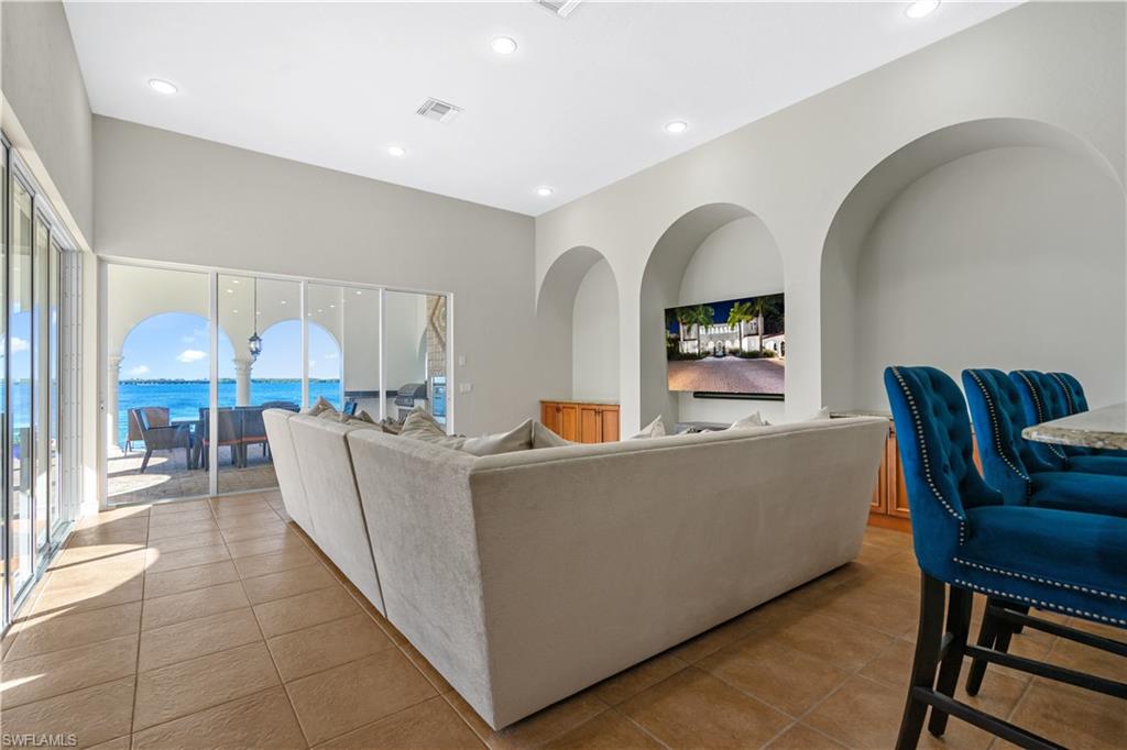 FORT MYERS - Residential