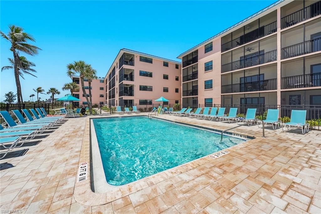 OCEANS REACH CONDO - Residential