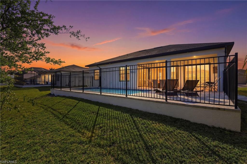 CAPE CORAL - Residential