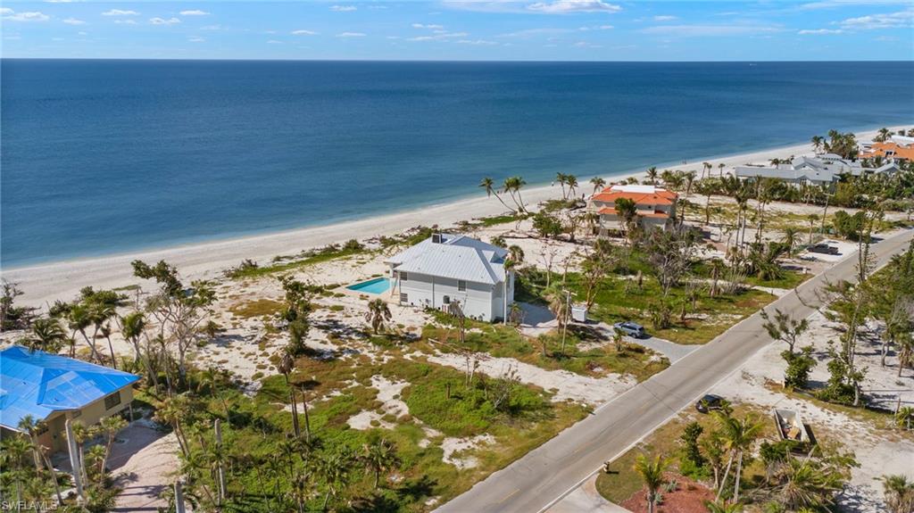 METES AND BOUNDS - Land