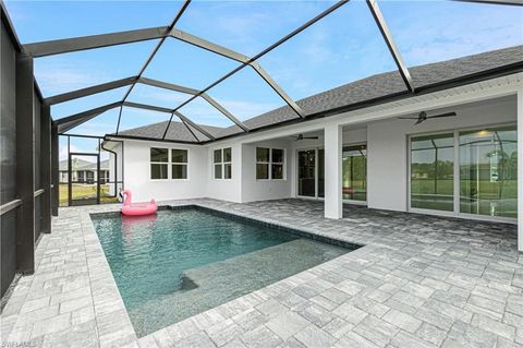 A home in PUNTA GORDA