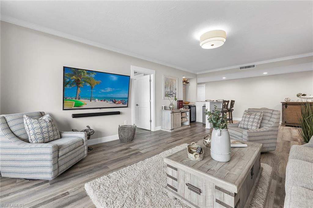 DORCHESTER - Residential