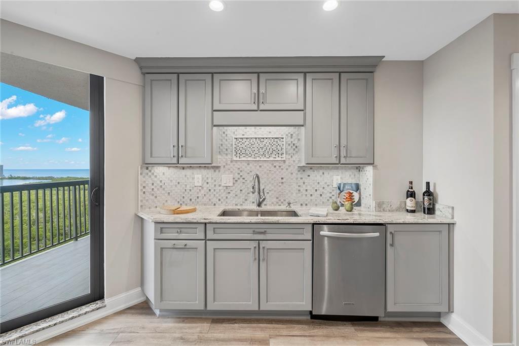 DORCHESTER - Residential