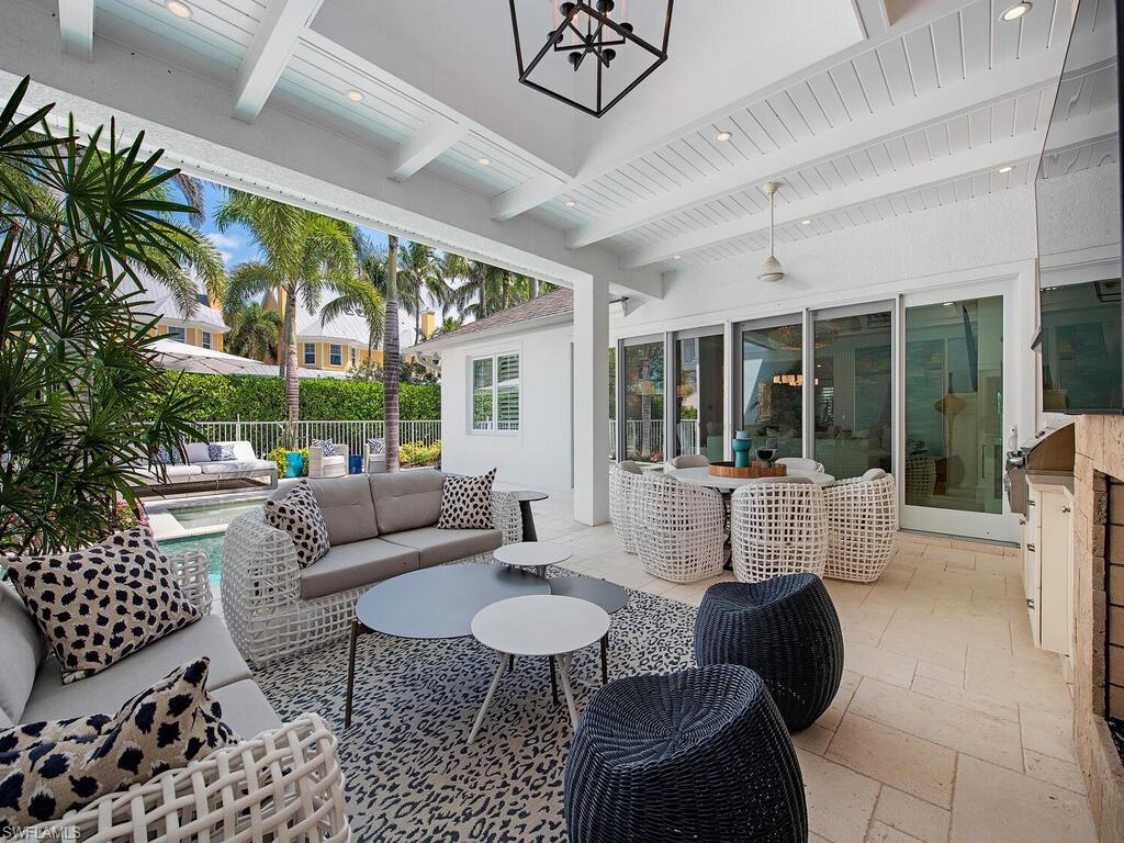 OLDE NAPLES - Residential