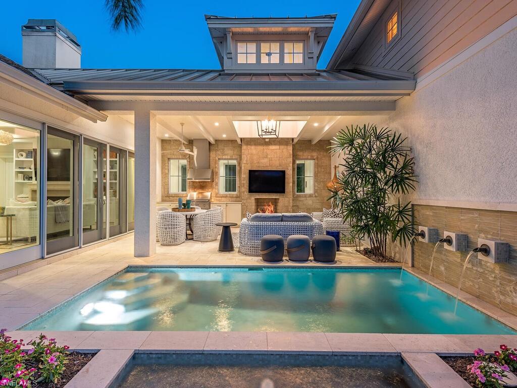 OLDE NAPLES - Residential