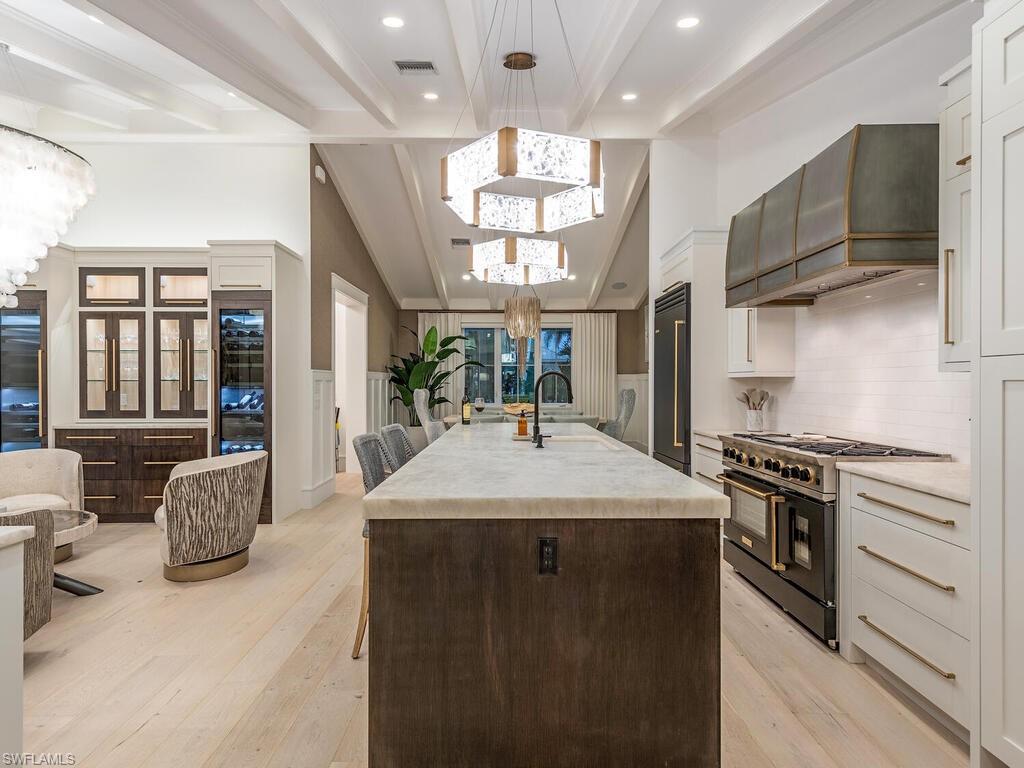 OLDE NAPLES - Residential