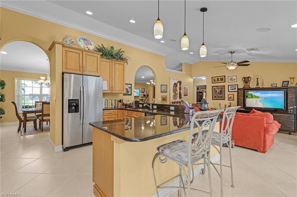 10094 Boca CIR