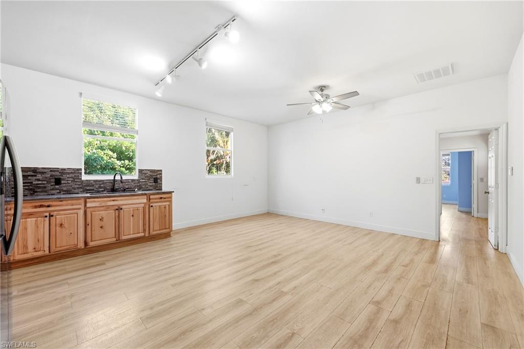 LOGAN WOODS - Residential