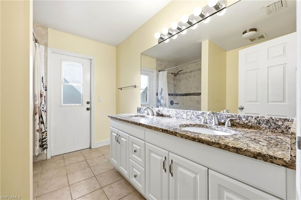 LOGAN WOODS - Residential