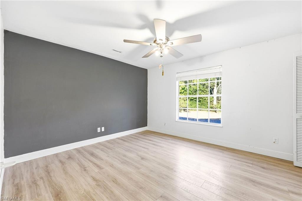 LOGAN WOODS - Residential