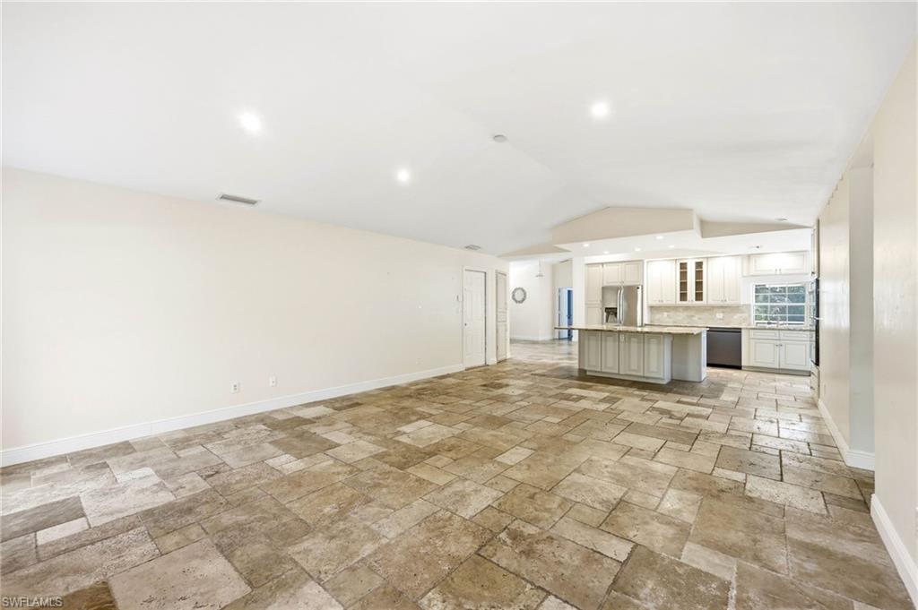 LOGAN WOODS - Residential