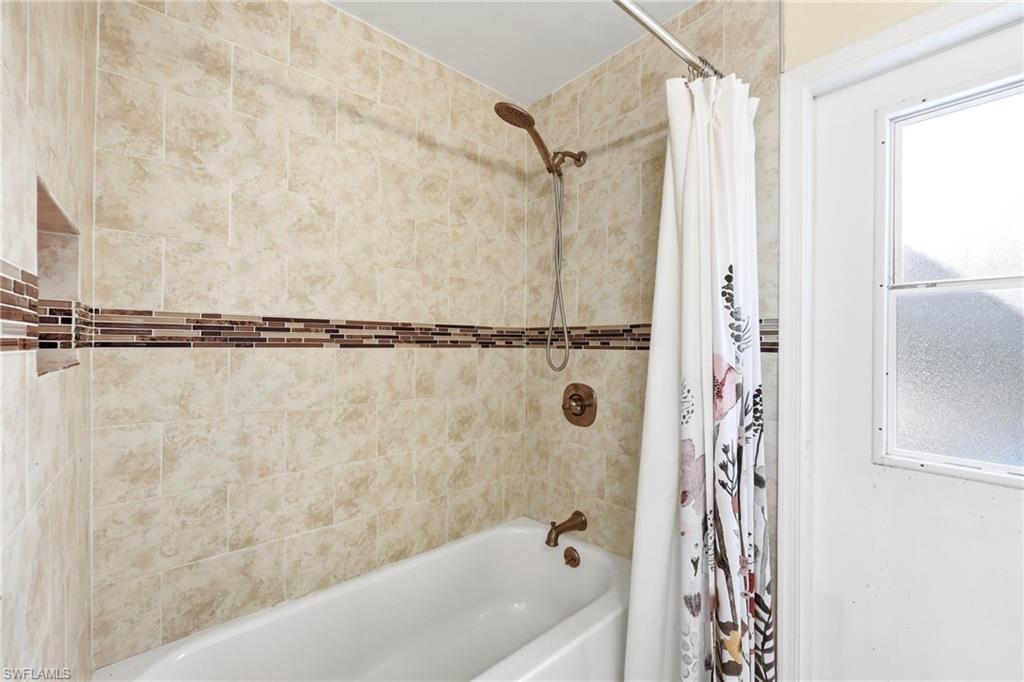 LOGAN WOODS - Residential