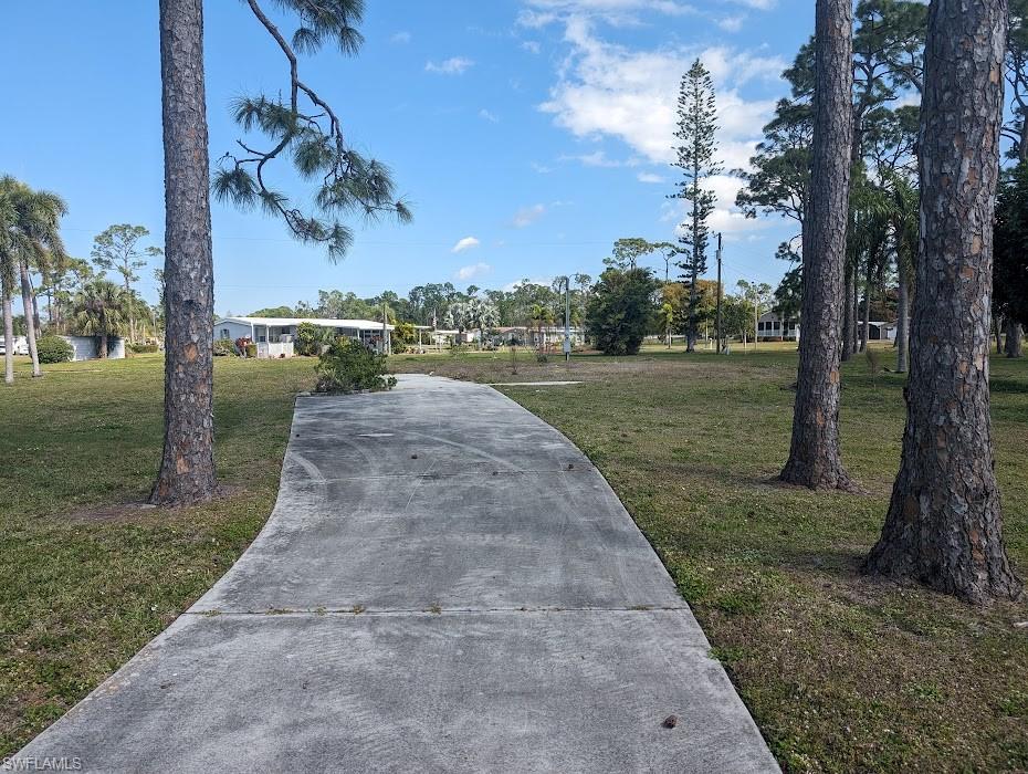 LAKE FAIRWAYS COUNTY CLUB - Land