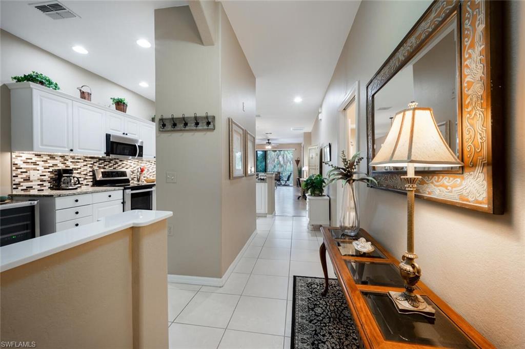 LAKE BARRINGTON - Residential