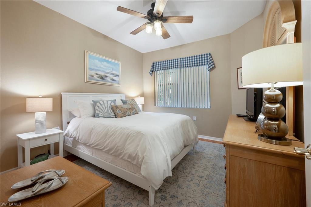 LAKE BARRINGTON - Residential