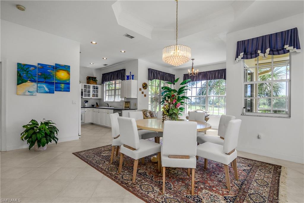 THE HAMPTONS - Residential