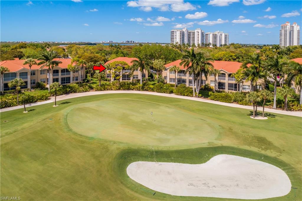 THE HAMPTONS - Residential