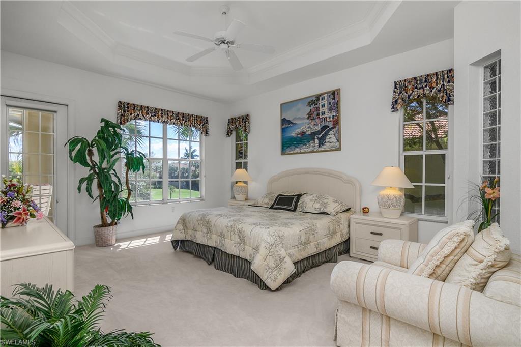 THE HAMPTONS - Residential