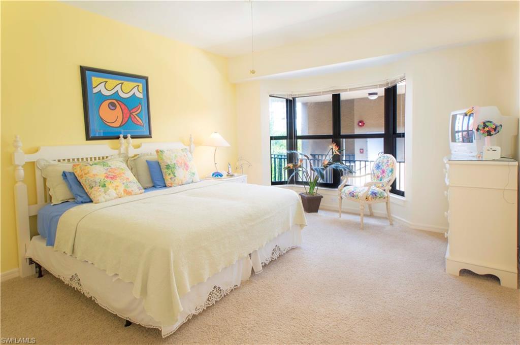 LA PENINSULA - Residential