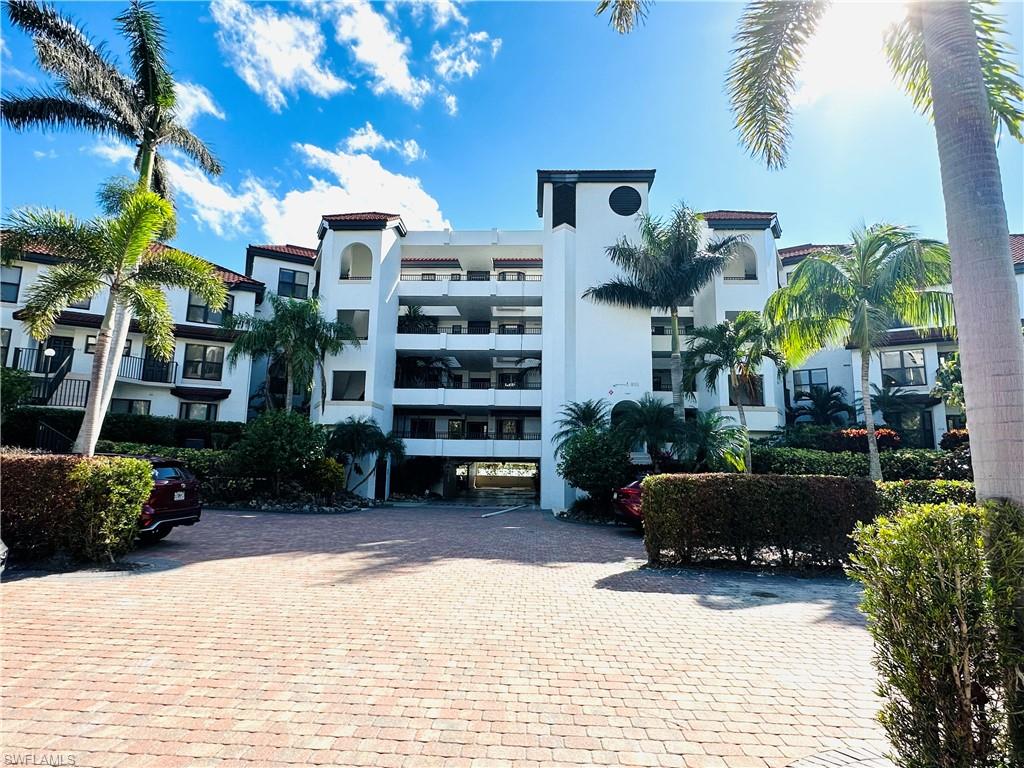 LA PENINSULA - Residential