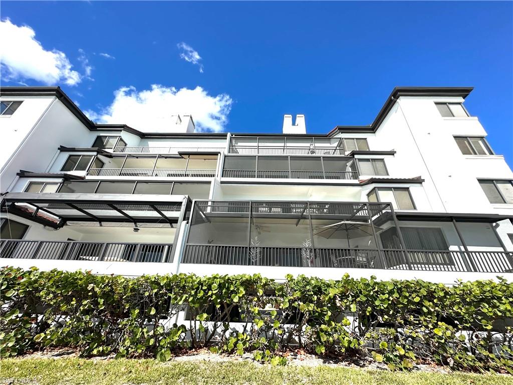 LA PENINSULA - Residential