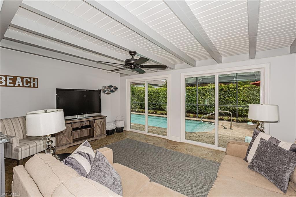 MARCO BEACH - Residential