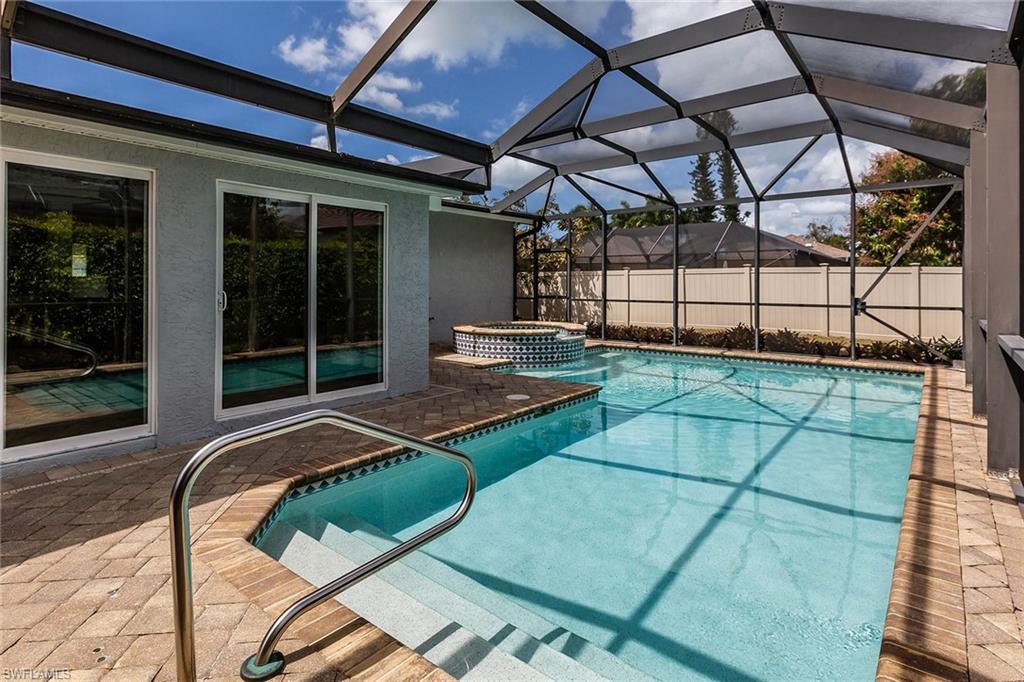 MARCO BEACH - Residential