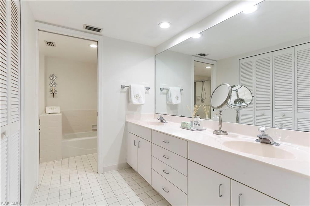 ST SIMONE - Residential