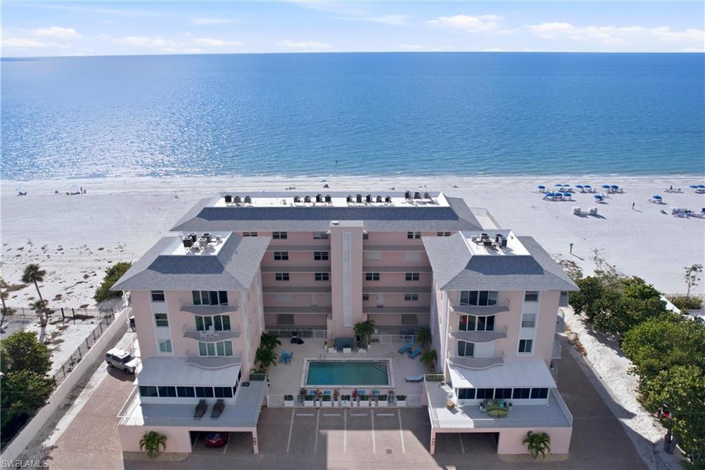 HICKORY SHORES - Residential