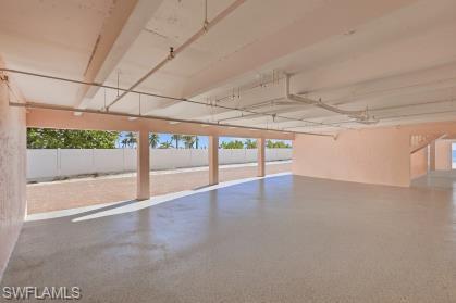 HICKORY SHORES - Residential