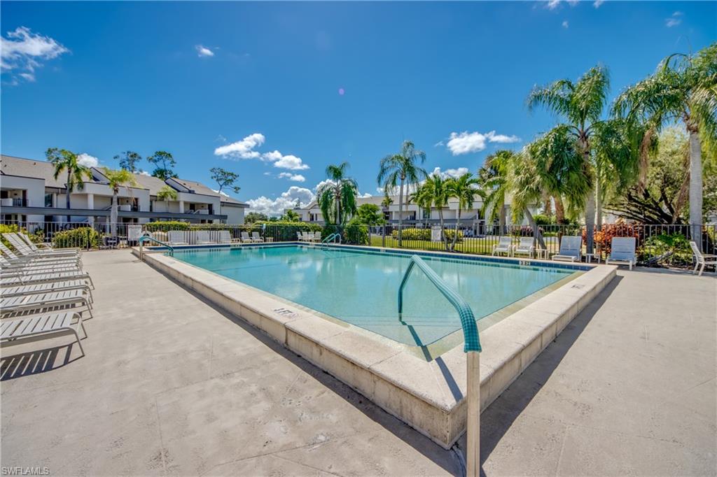 FAIRWAYS - Residential