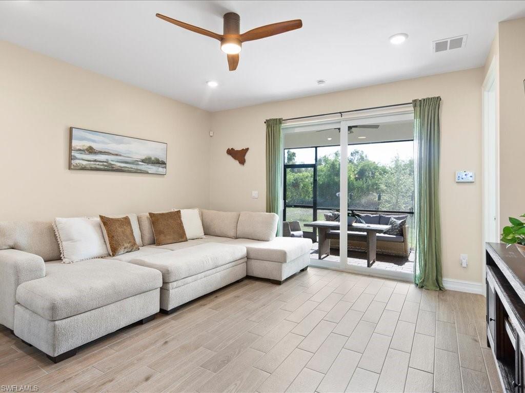 ENBROOK - Residential