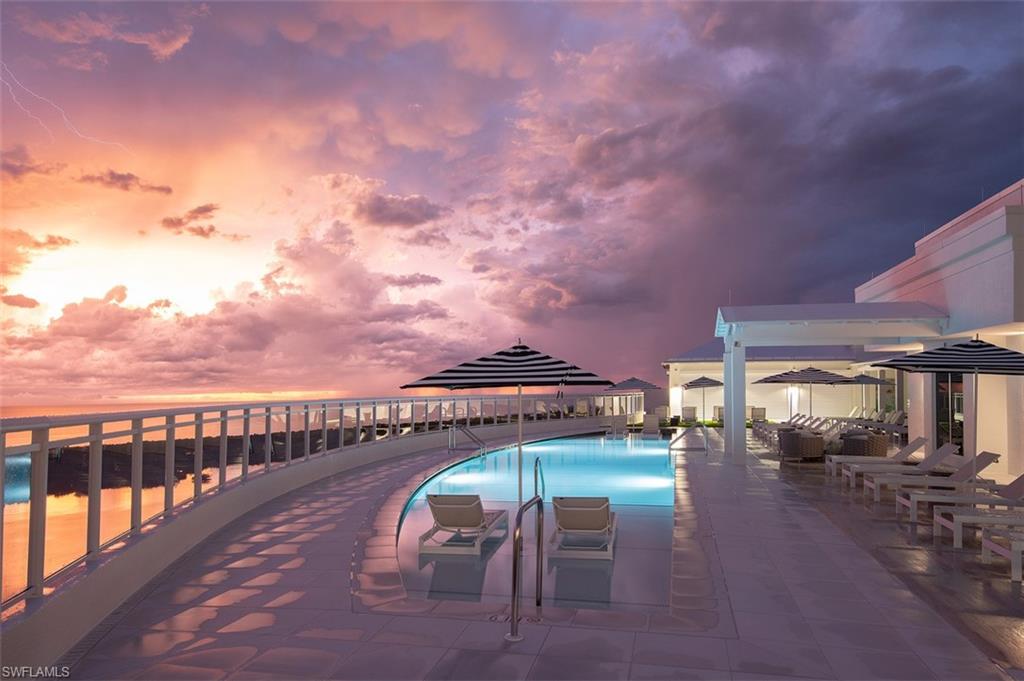 KALEA BAY TOWER 300 - Residential