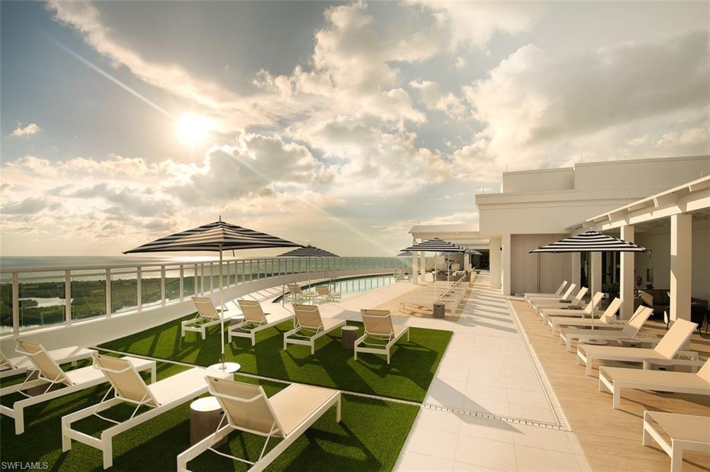 KALEA BAY TOWER 300 - Residential