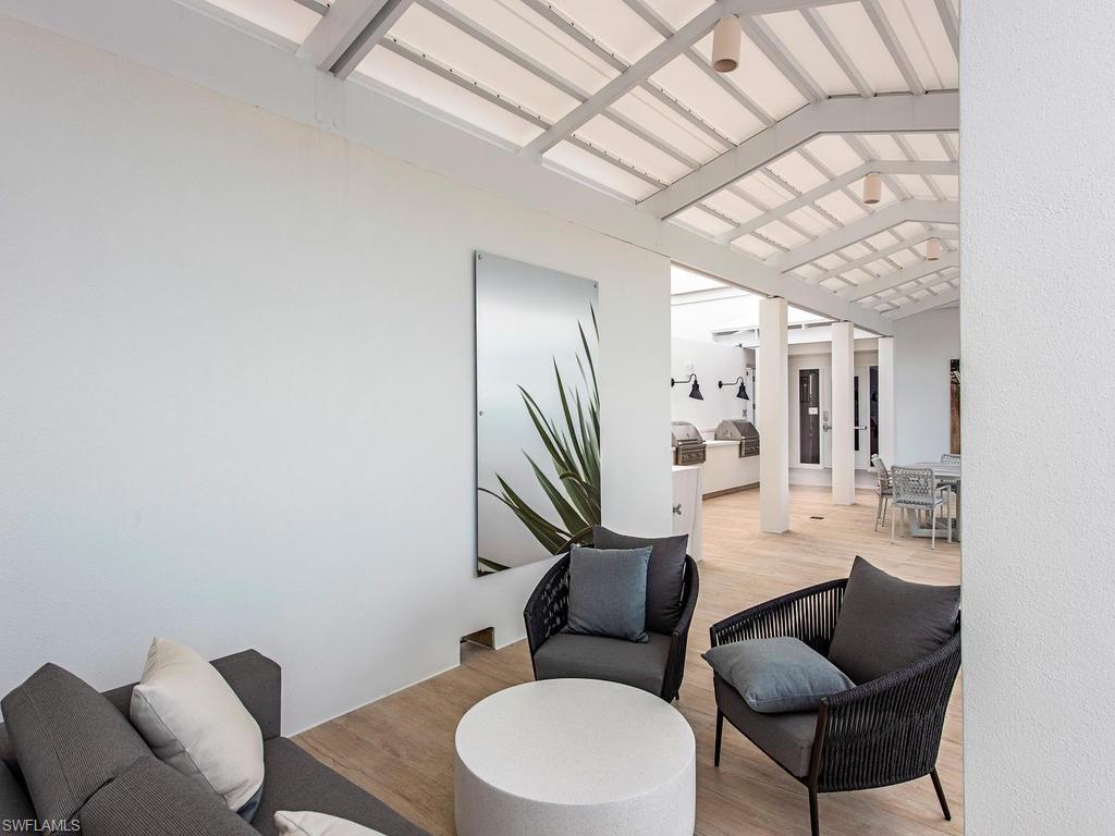 KALEA BAY TOWER 300 - Residential